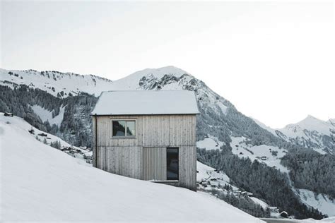 斜坡的房子|建築風水學丨建在斜坡上的建築，不宜居住